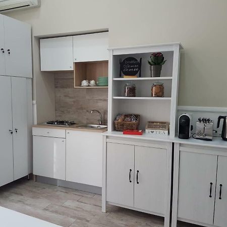 Angelica Bed & Breakfast เนเปิลส์ ภายนอก รูปภาพ