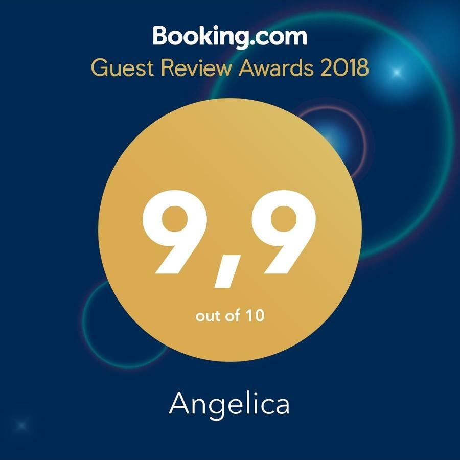 Angelica Bed & Breakfast เนเปิลส์ ภายนอก รูปภาพ